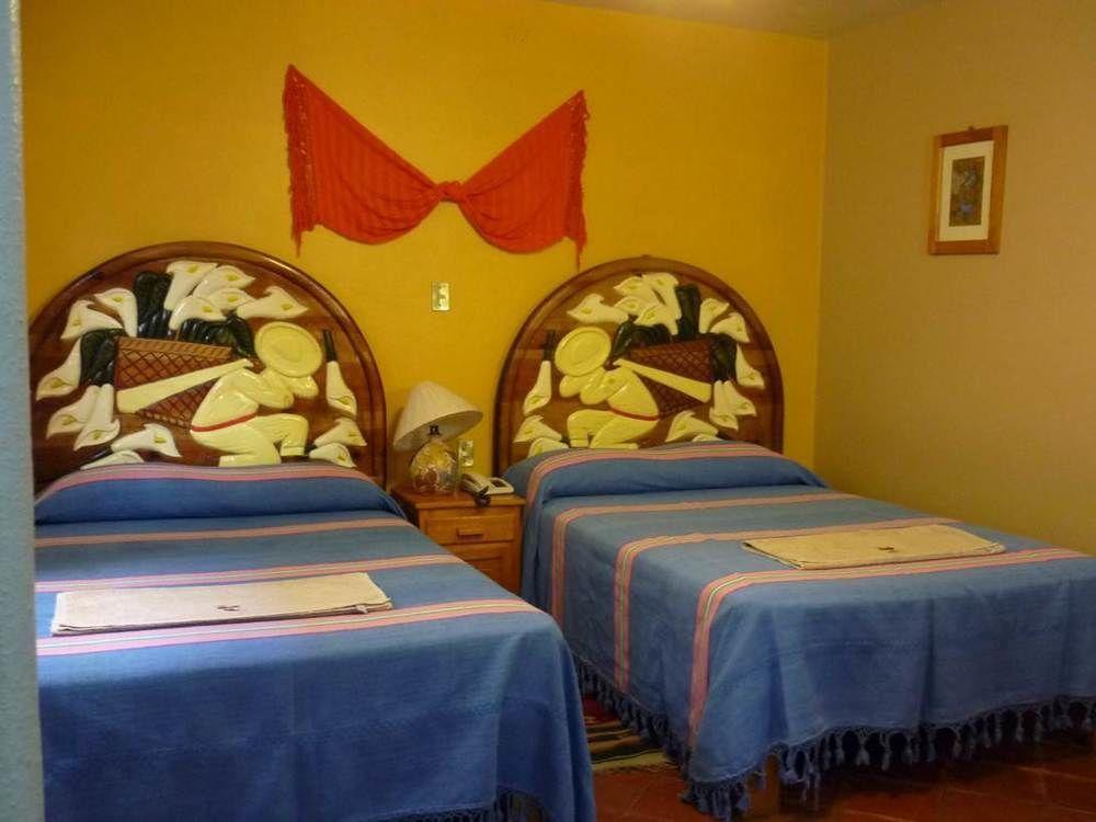 Hotel Cazomalli Oaxaca Экстерьер фото