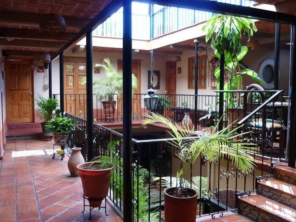 Hotel Cazomalli Oaxaca Экстерьер фото