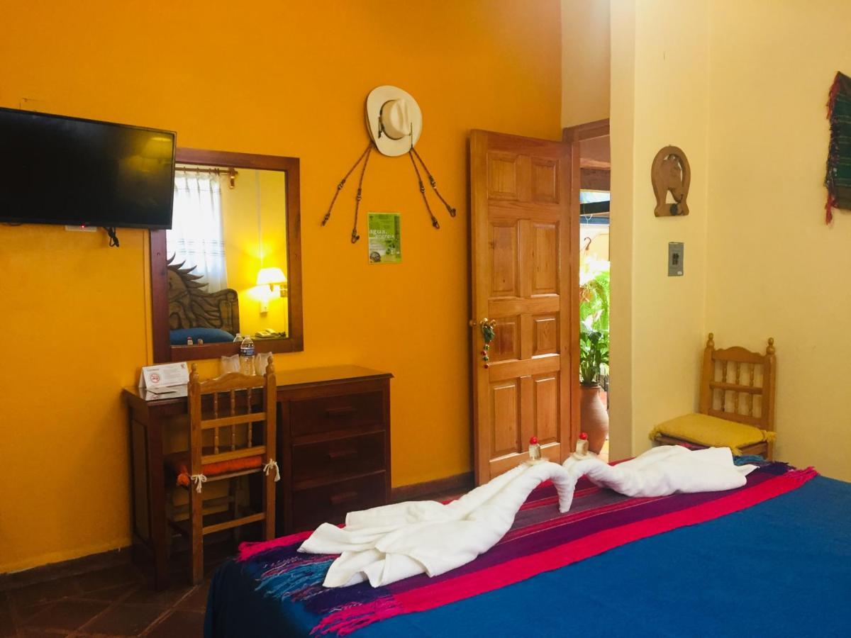 Hotel Cazomalli Oaxaca Экстерьер фото