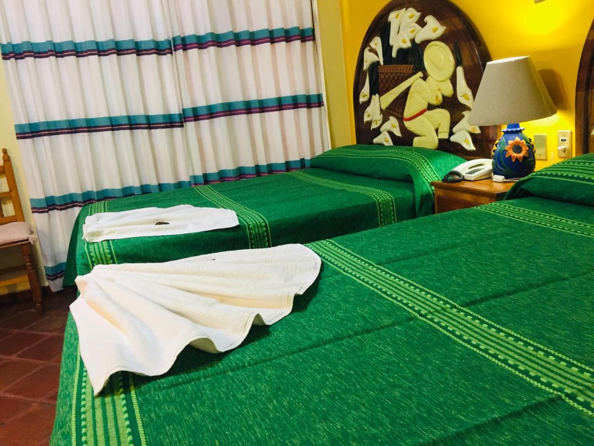Hotel Cazomalli Oaxaca Экстерьер фото